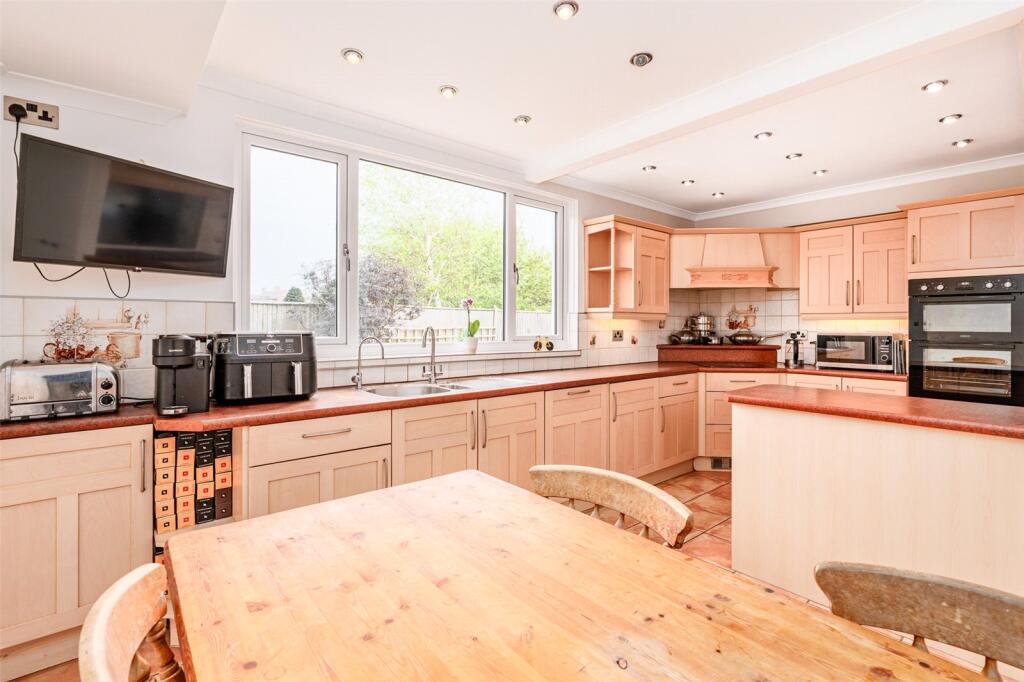 Additional image 9 of Angmering Lane, East Preston, Littlehampton, West Sussex