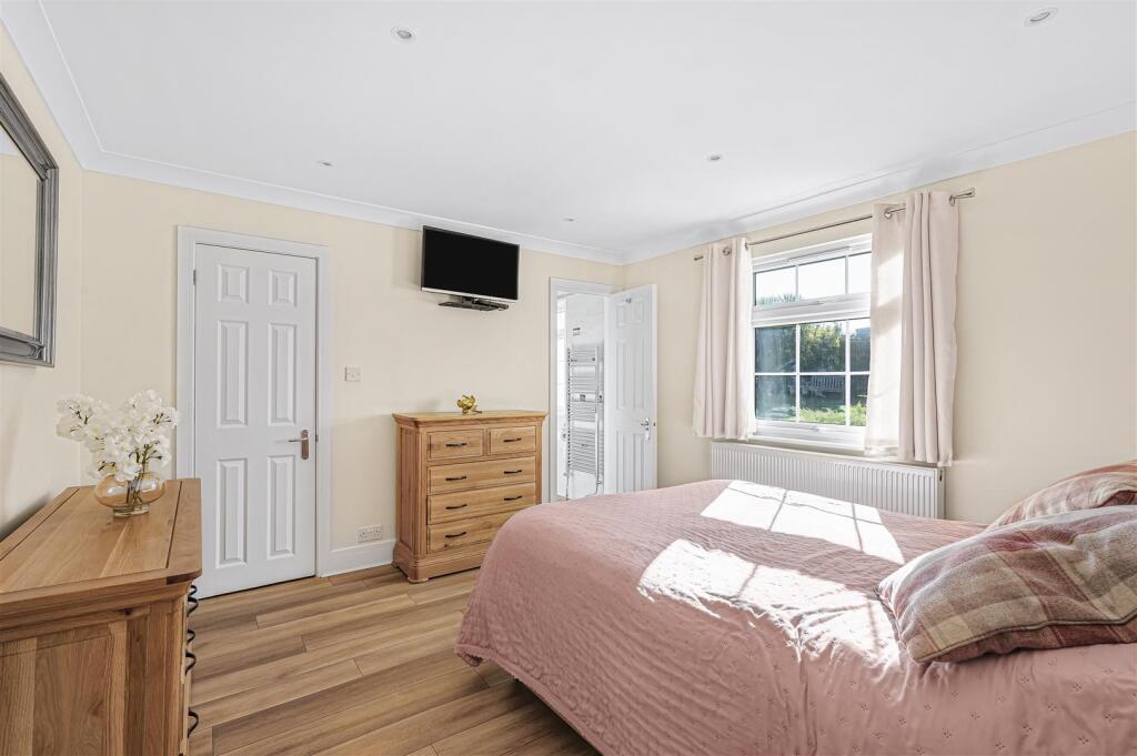 Additional image 18 of Outlook Avenue, PEACEHAVEN