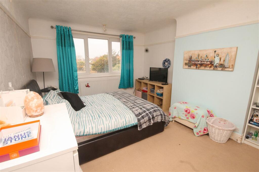 Additional image 5 of Brighton Road, Worthing, BN11