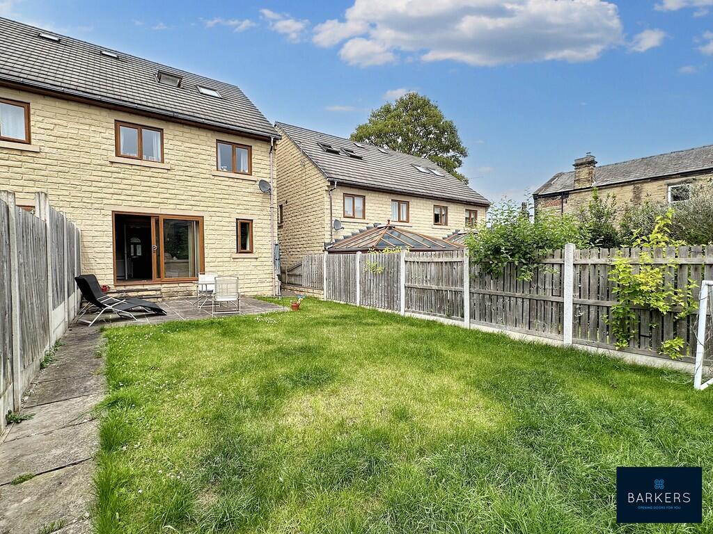 Additional image 5 of Whitcliffe Road, Cleckheaton