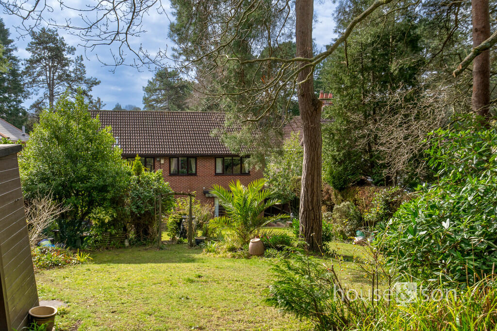 Additional image 23 of Queens Park Avenue, Bournemouth