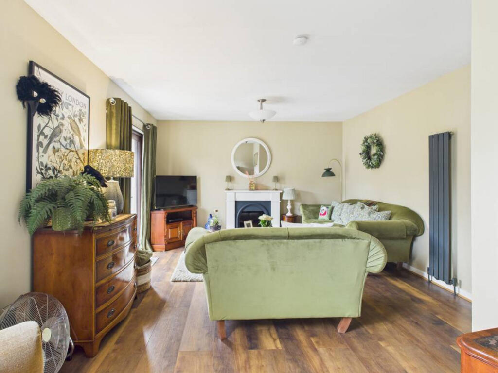 Additional image 28 of Victoria Gardens, Banff, AB45