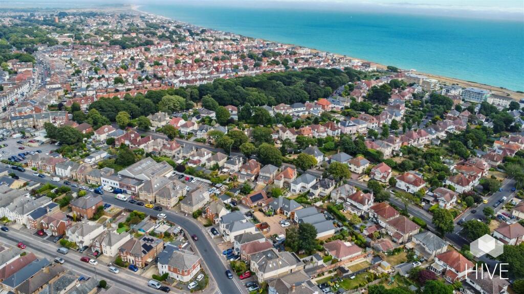 Additional image 25 of Woodside Road, Bournemouth