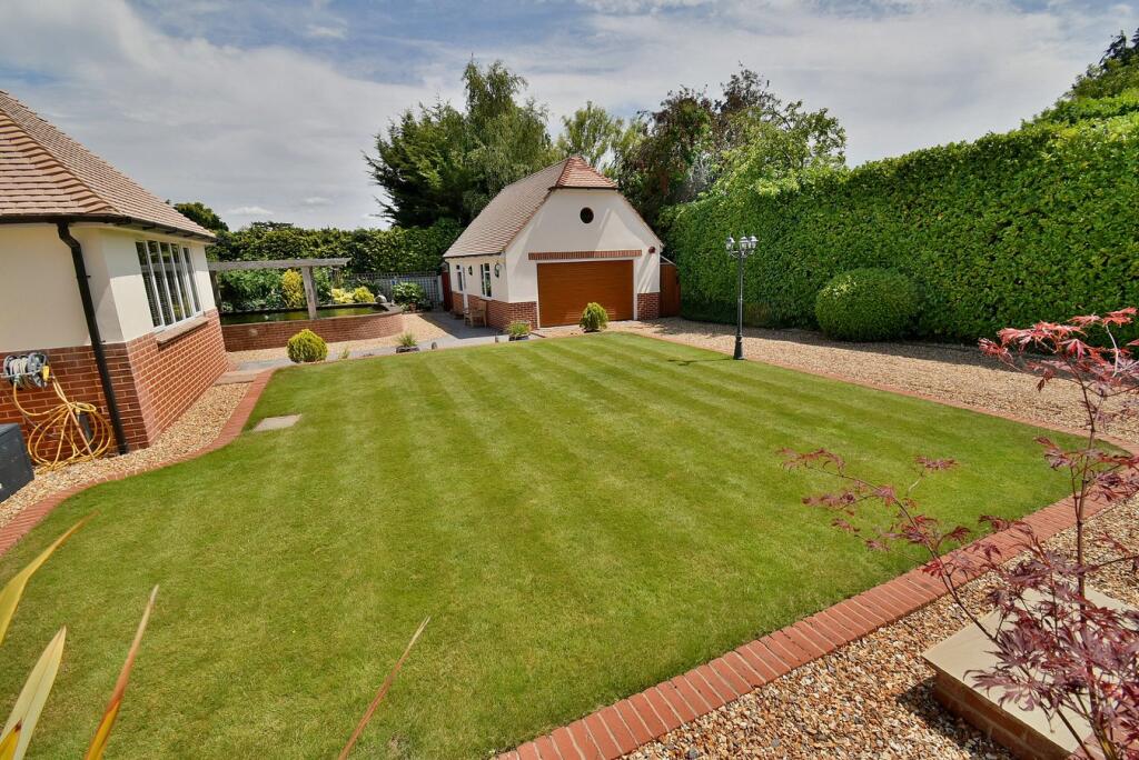 Additional image 8 of Chine Walk, West Parley, Ferndown, BH22