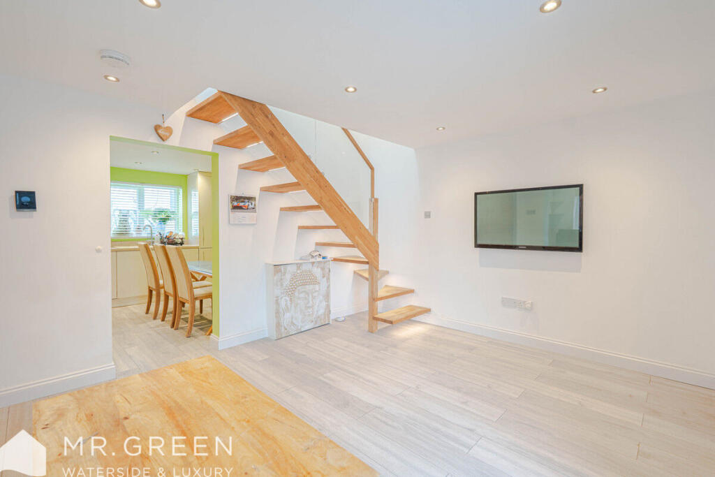 Additional image 14 of Darracott Road, Bournemouth, Dorset, BH5 2AY