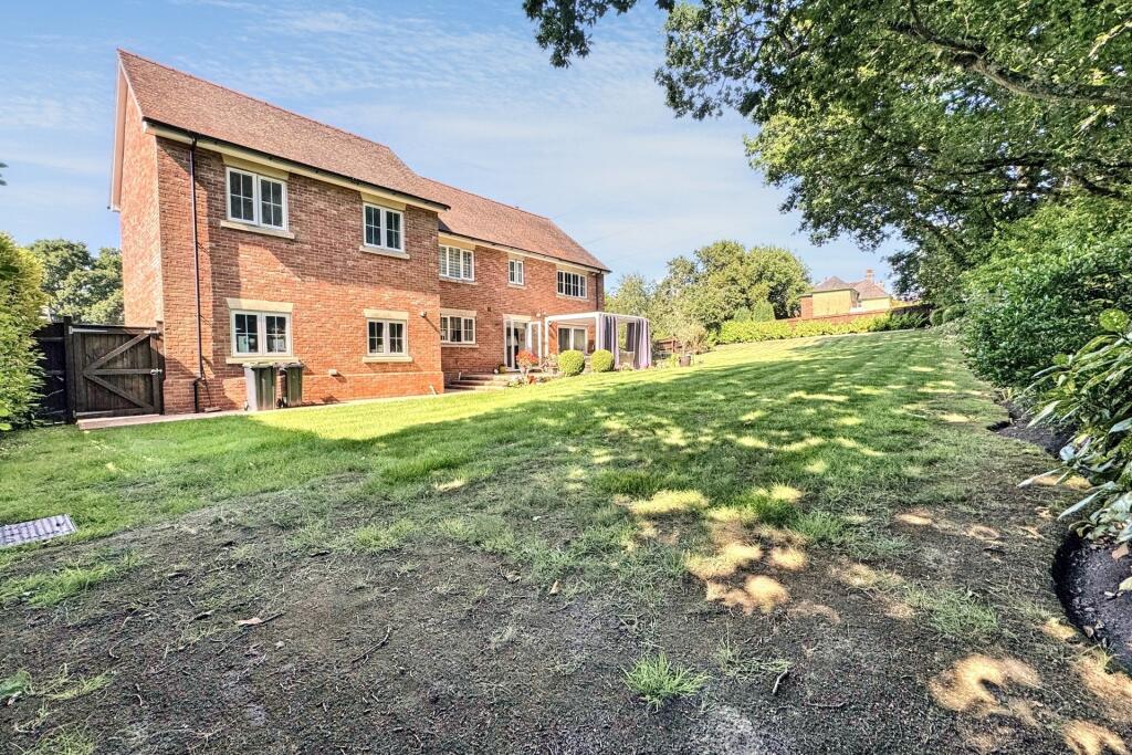 Additional image 33 of Ferndown