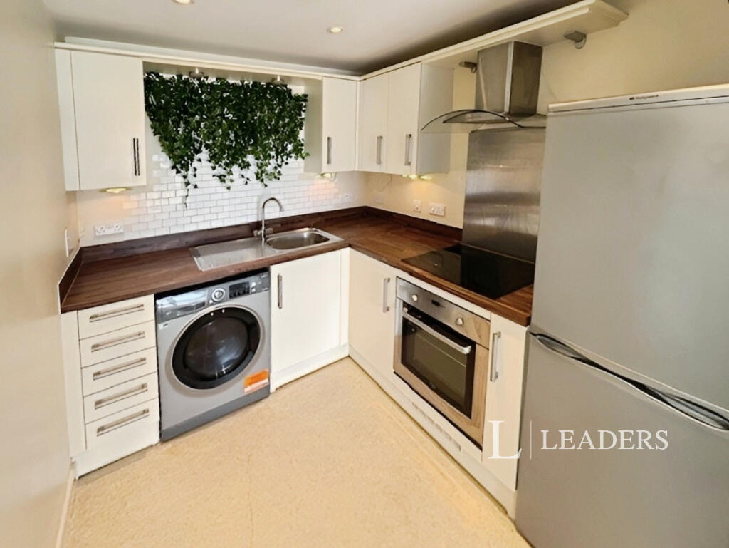 Additional image 3 of Town Centre