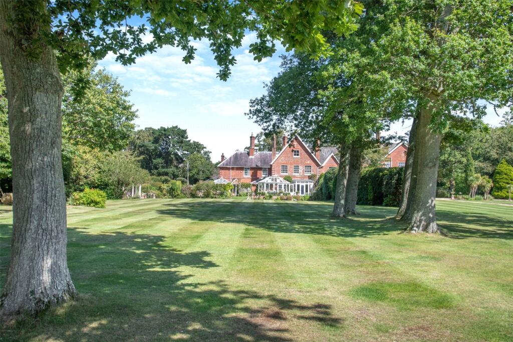 Additional image 32 of Holmsley South, Bransgore, Christchurch, Dorset, BH23