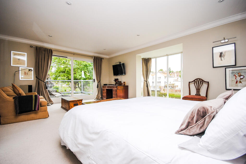 Additional image 11 of Fitzalan Road, Arundel, West Sussex, BN18