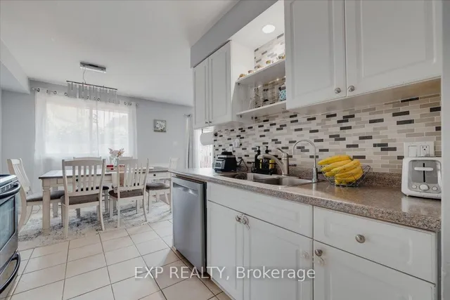 Additional image 8 of 300 Traynor Ave Unit 14