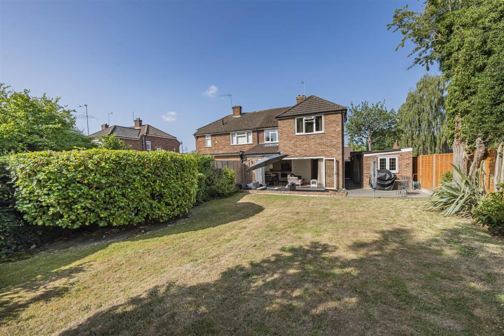 Additional image 17 of How Wood, Park Street, St. Albans