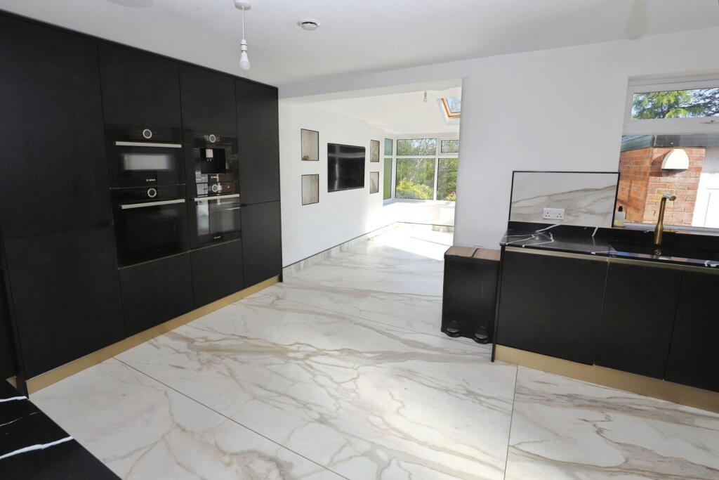 Additional image 4 of Holcombe Avenue, Bury, BL8 2RN