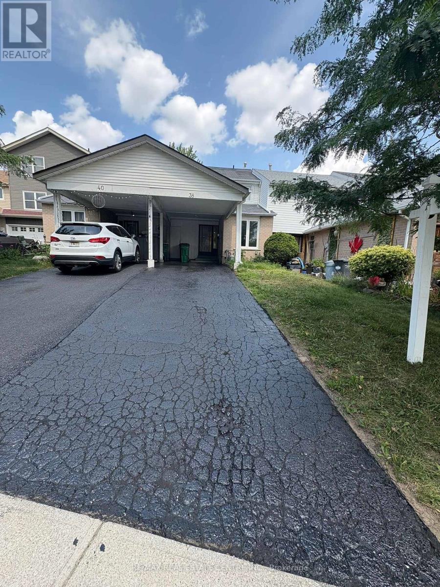 38 NOTTAWASAGA CRESCENT|Brampton (Heart Lake West), Ontario L6Z1B9