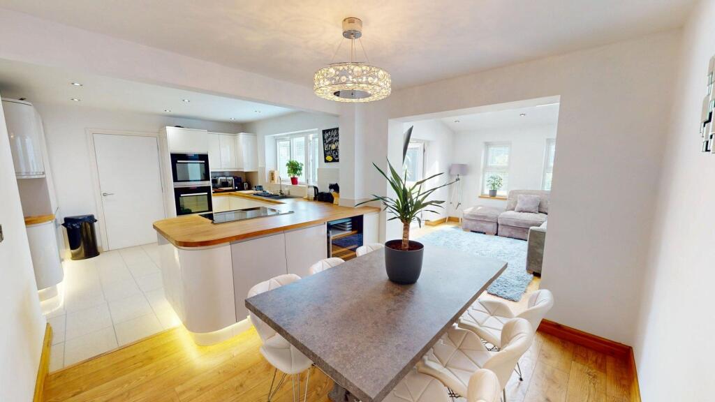 Additional image 7 of Sandyway Close, Westhoughton, BL5