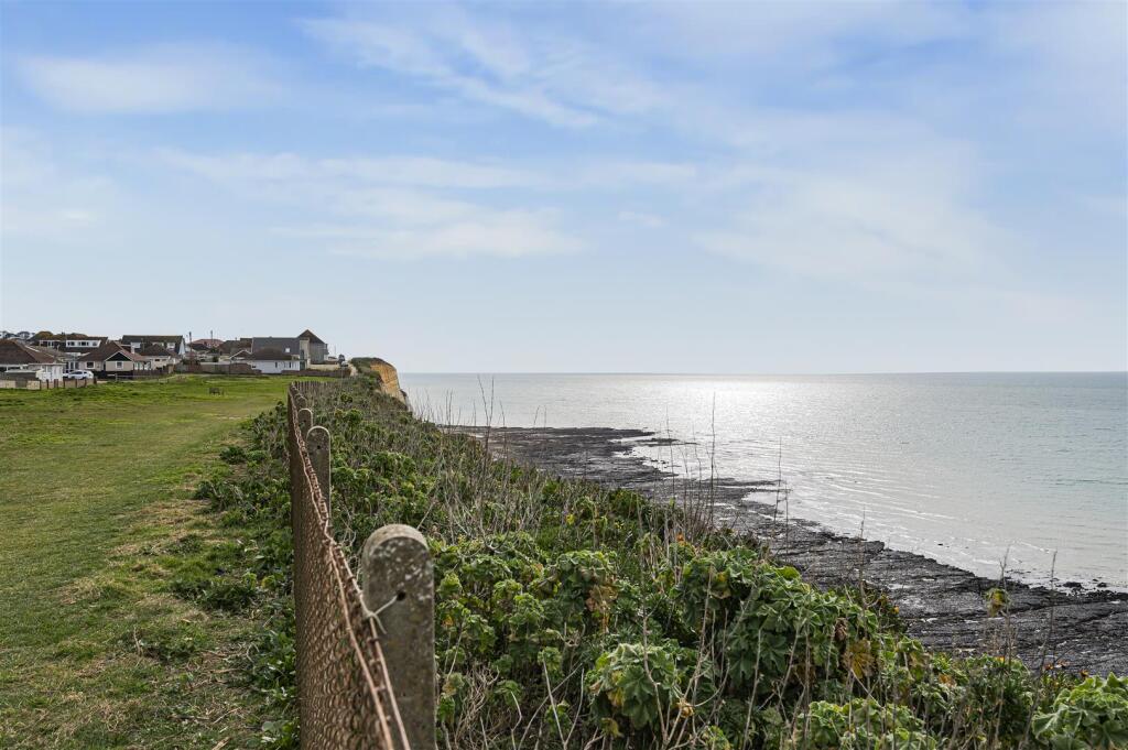 Additional image 27 of Sunview Avenue, Peacehaven