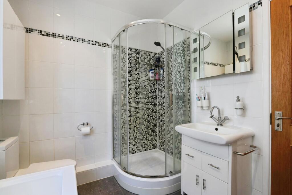 Additional image 11 of Richmond Park Avenue, Bournemouth, Dorset, BH8