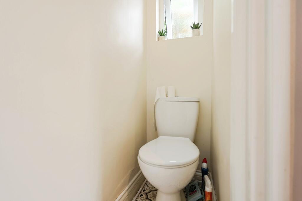 Additional image 9 of Middleton Road, Kings Heath, B14