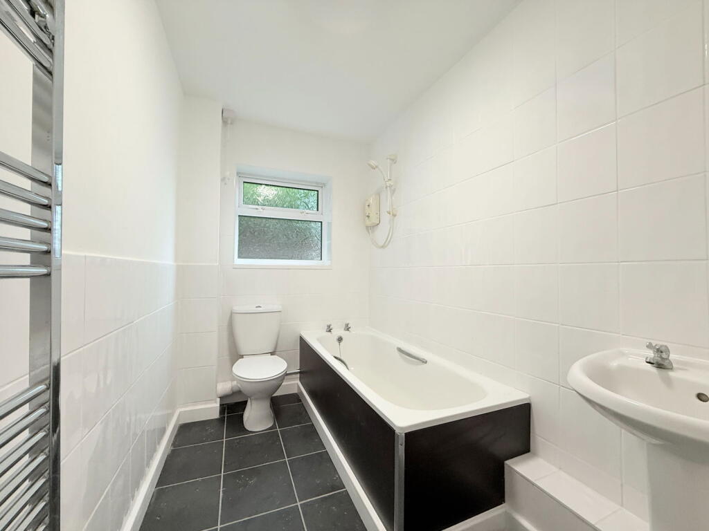Additional image 19 of Woodvale Drive, Hall Green