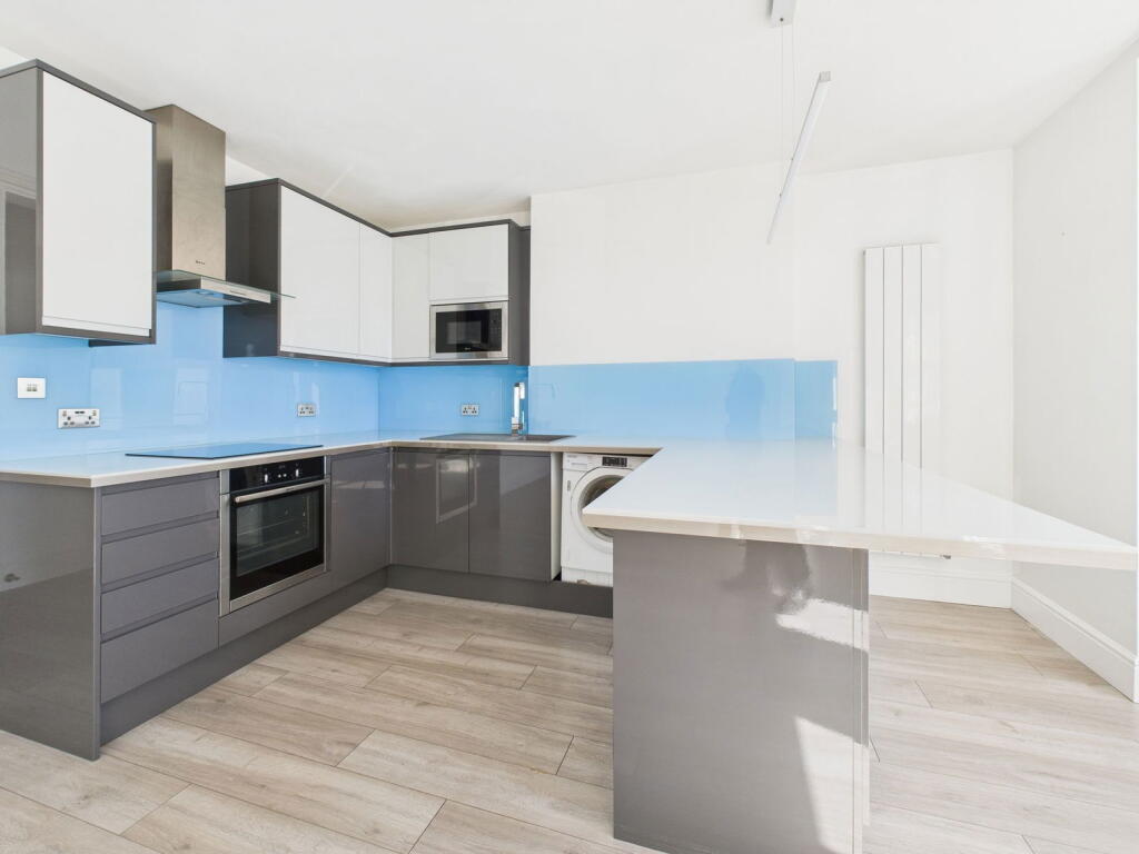 Additional image 7 of 1-2 New Parade, Worthing, BN11 2BQ