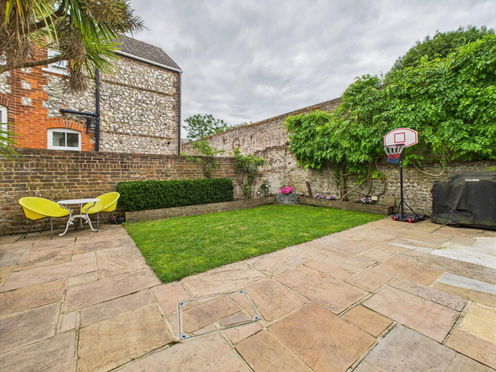 Additional image 5 of Cambridge Road, Worthing, BN11 1XD