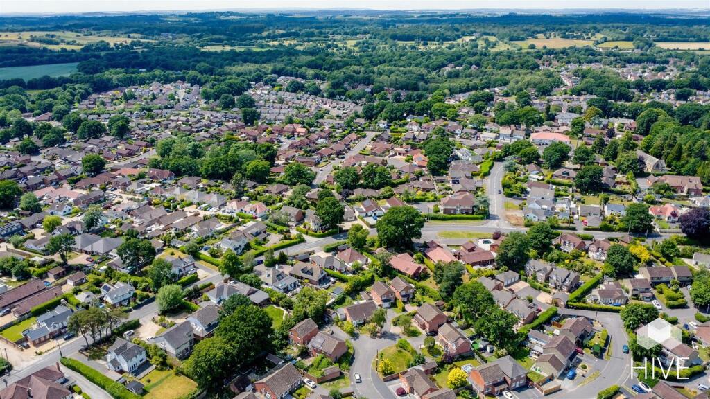 Additional image 19 of Bridport Road, Verwood