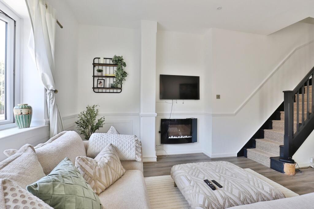 Additional image 2 of Sea Road, Boscombe, Bournemouth, Dorset, BH5