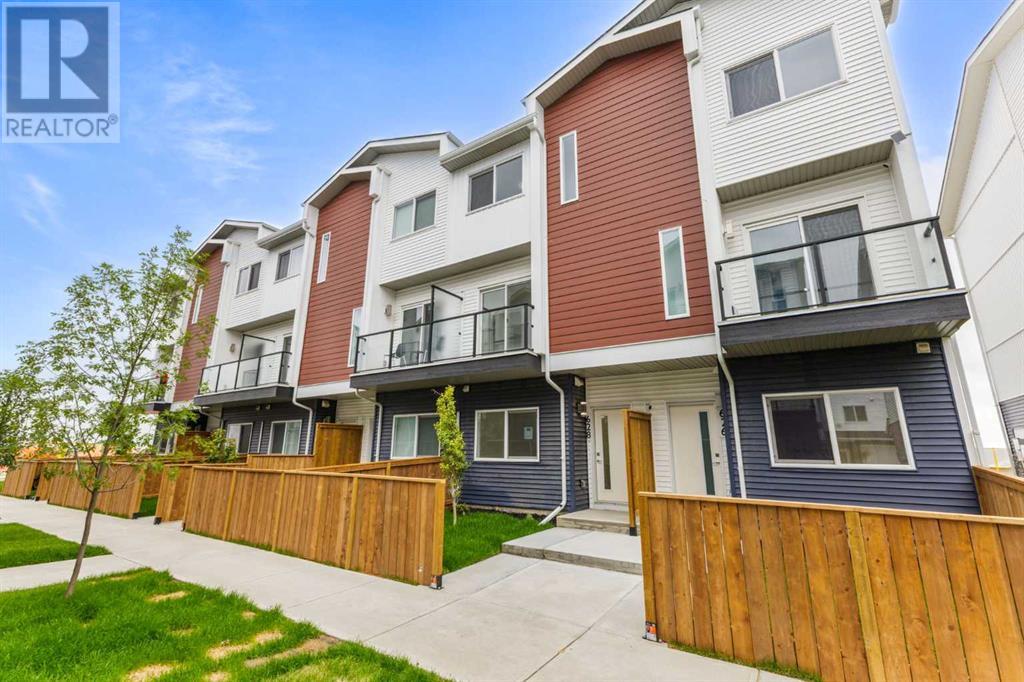 628 Red Sky Villas NE|Calgary, Alberta T3N2M3