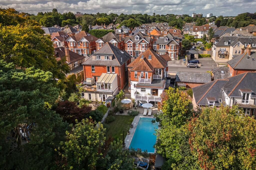 Additional image 31 of The Beach House, Herbert Road, Alum Chine, Bournemouth BH4 8HD