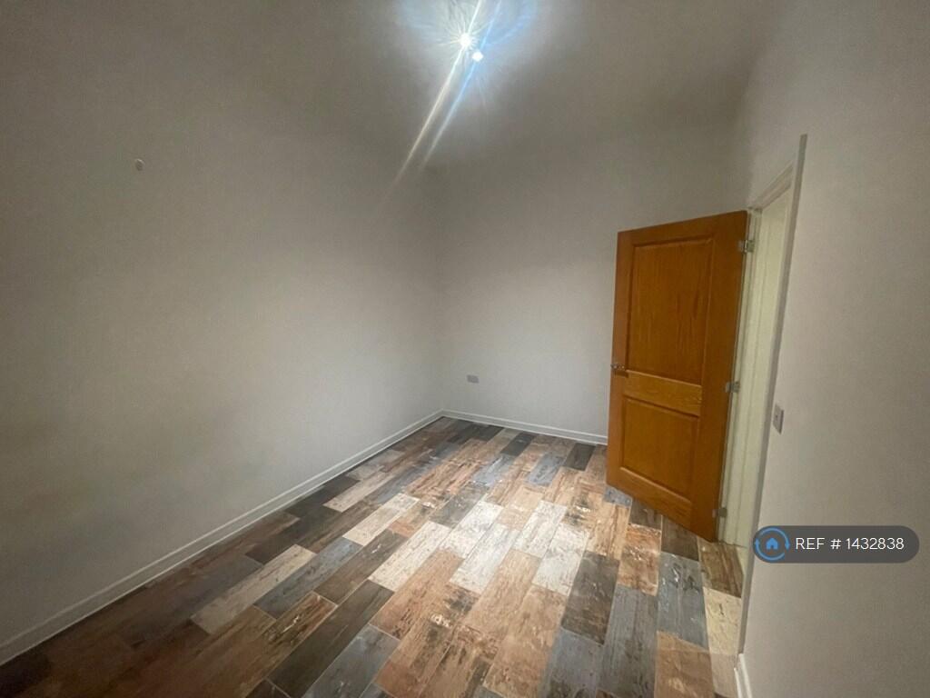 Additional image 10 of Darwin House, Birmingham, B13