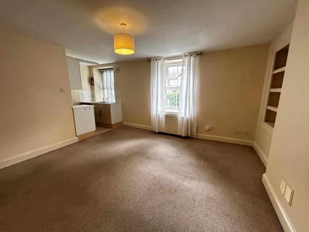 Additional image 4 of 4 Stoke House, 24 Christchurch Street West, Frome