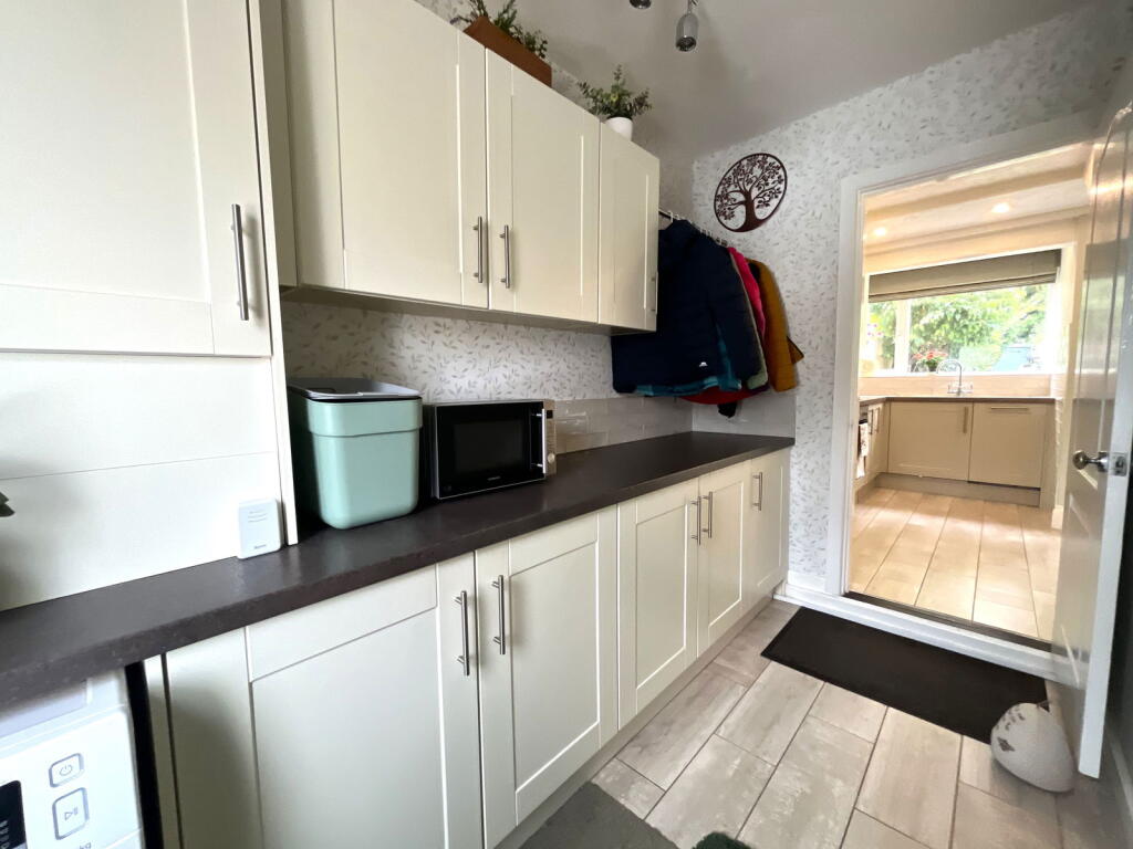 Additional image 12 of Three Oaks Road, Wythall