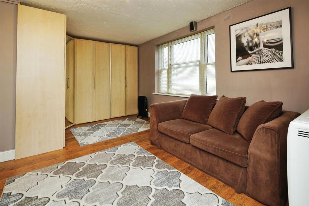 Additional image 3 of Sillwood Street, BRIGHTON