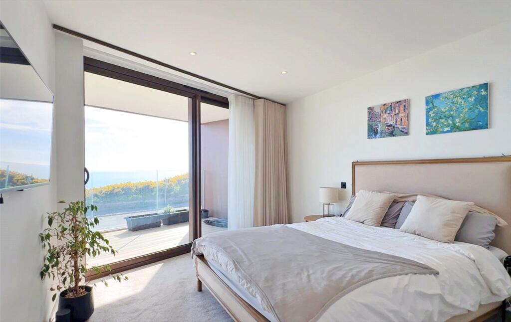 Additional image 17 of Southbourne Overcliff Drive, Bournemouth, BH6