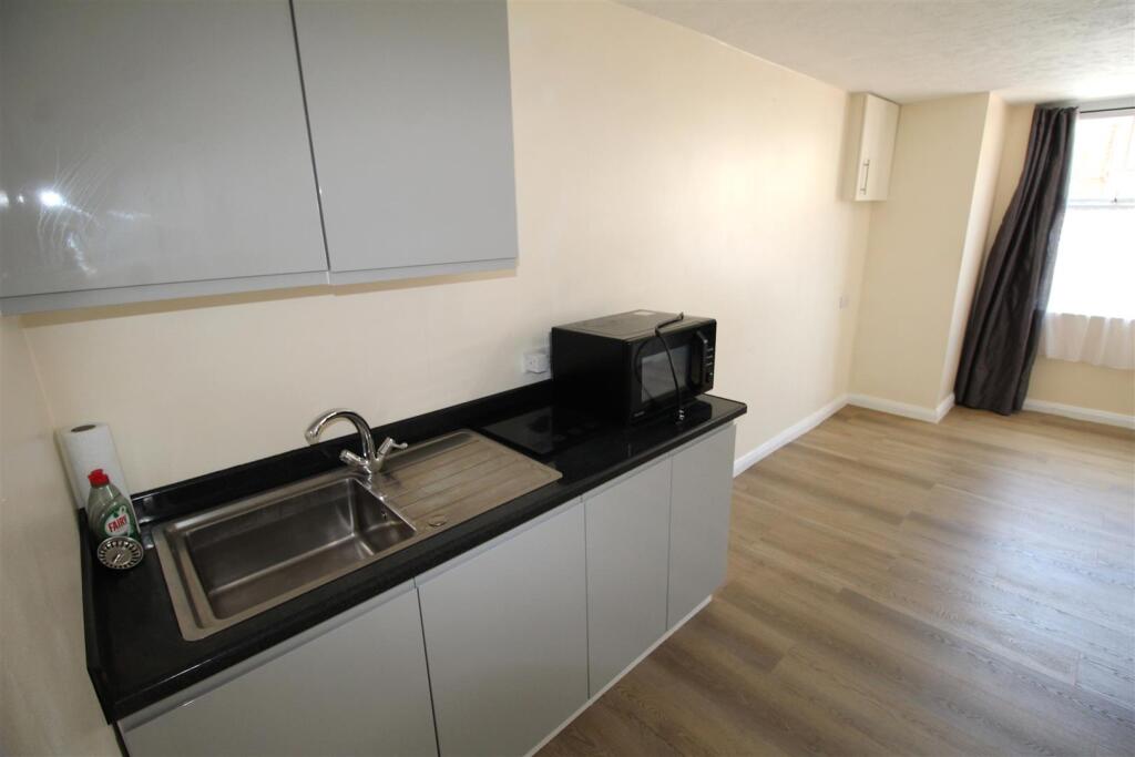 Additional image 4 of Queens Road, Worthing