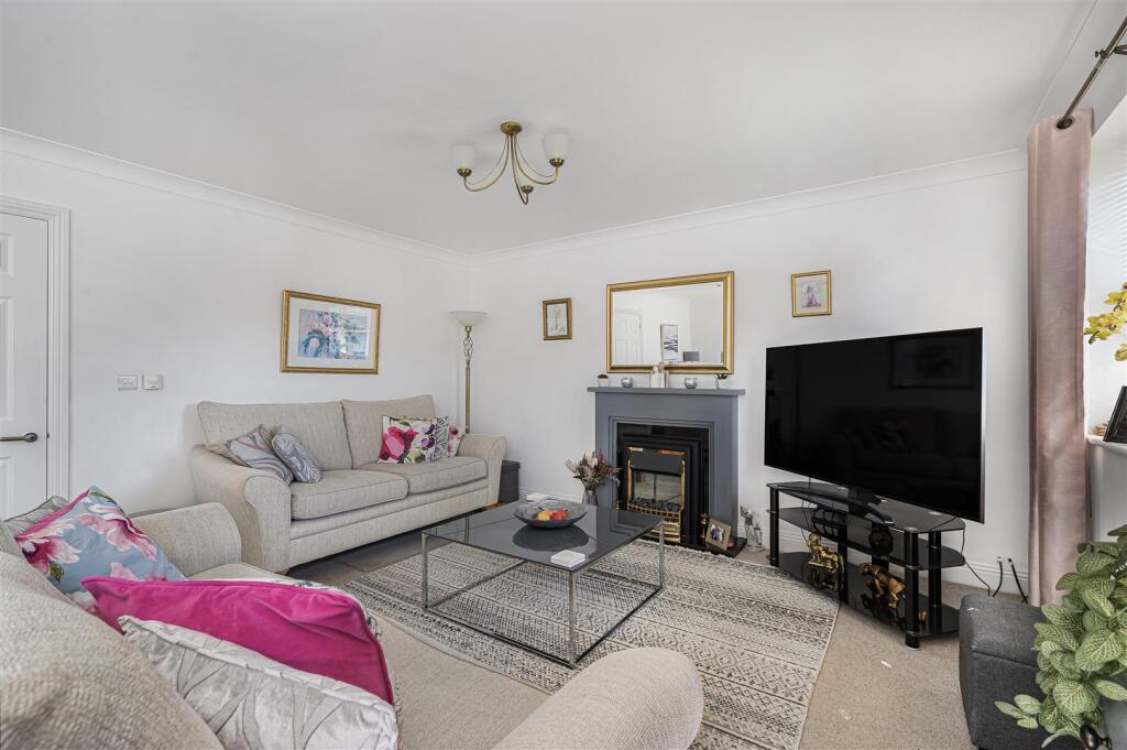 Additional image 23 of Capel Avenue, Peacehaven