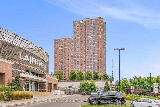 Additional image 5 of 60 Heintzman St Unit 933