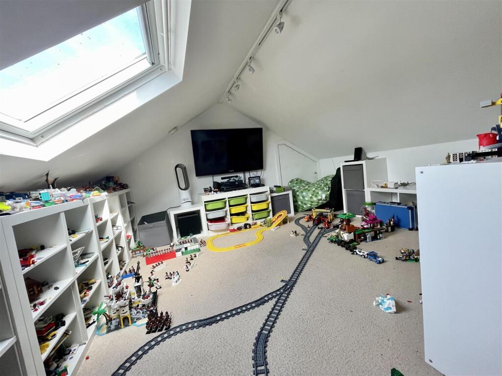 Additional image 17 of Freshwater Drive, Hamworthy