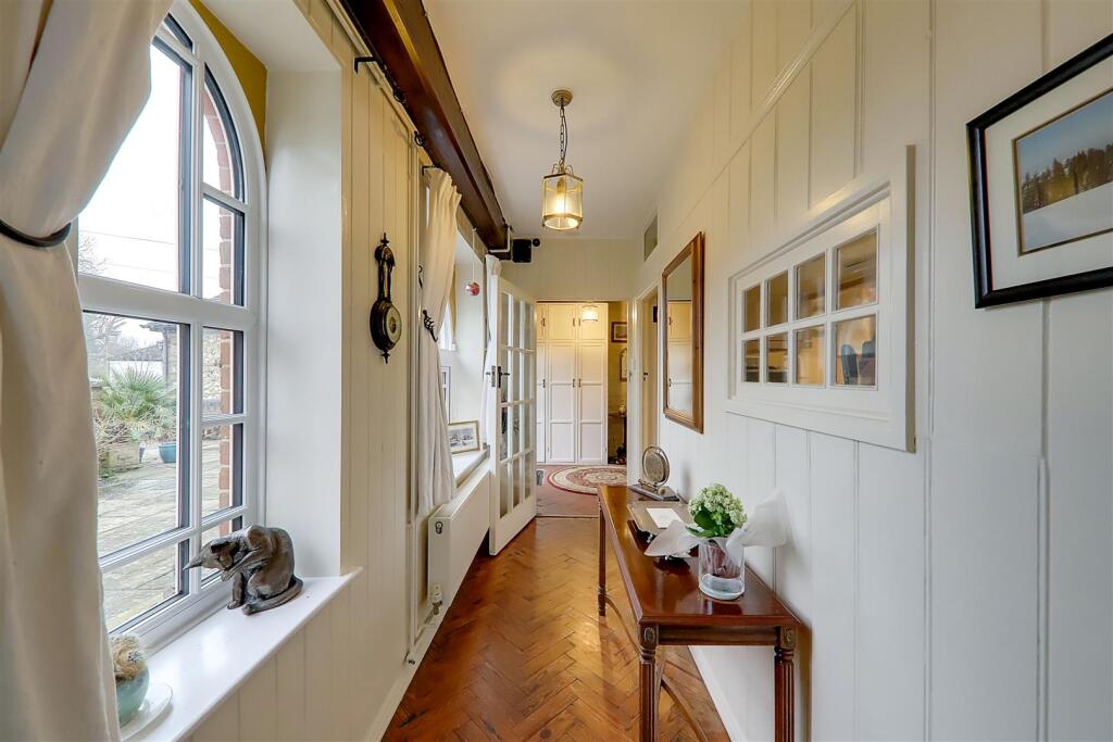 Additional image 23 of High Street, Findon Village ,  Worthing