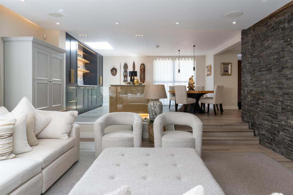 Additional image 3 of Alumhurst Road, Alum Chine