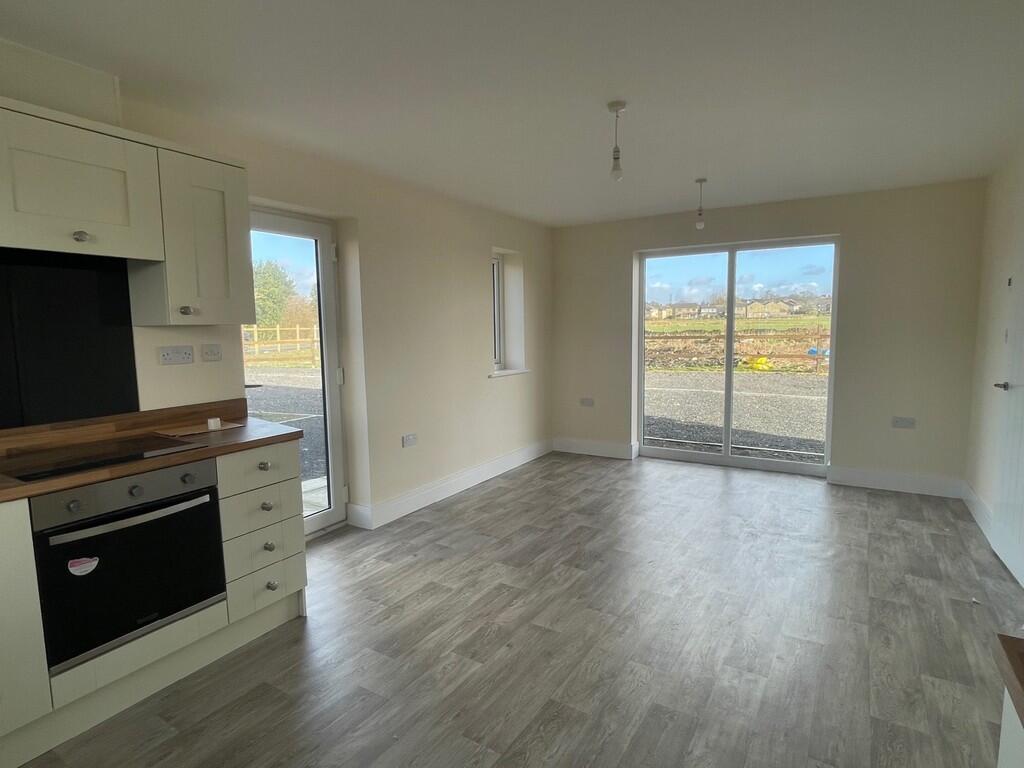 Additional image 14 of Cliff Hollins Lane, East Bierley