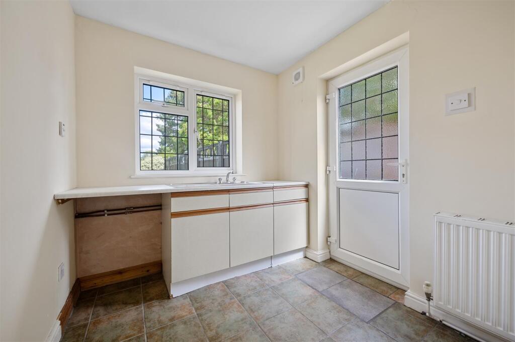 Additional image 7 of Stratford Road, Wootton Wawen, Henley in Arden