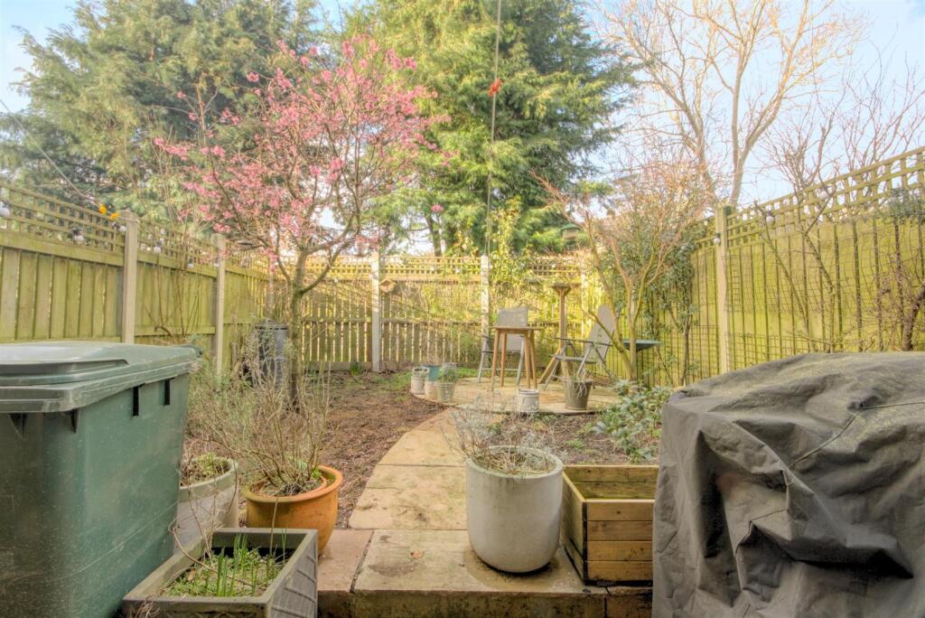 Additional image 15 of Ivy House Gardens, Gargrave