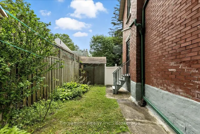 Additional image 45 of 64 Lancaster St