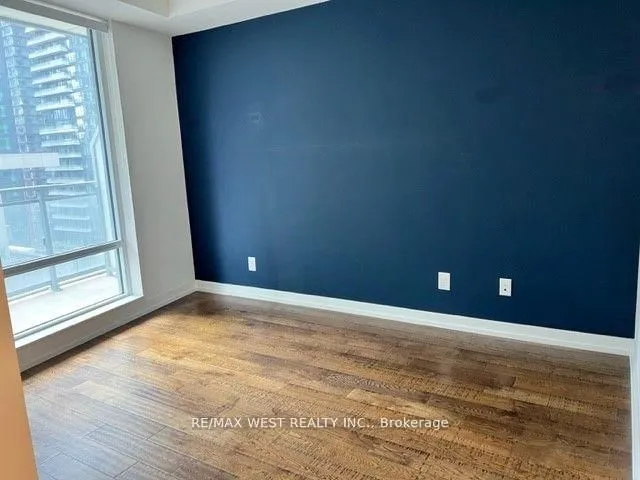 Additional image 15 of 21 Widmer St Unit 1209