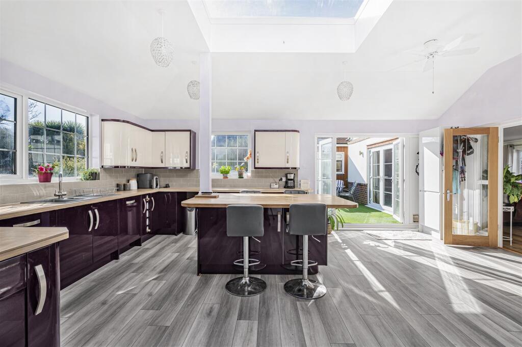 Additional image 20 of Outlook Avenue, PEACEHAVEN