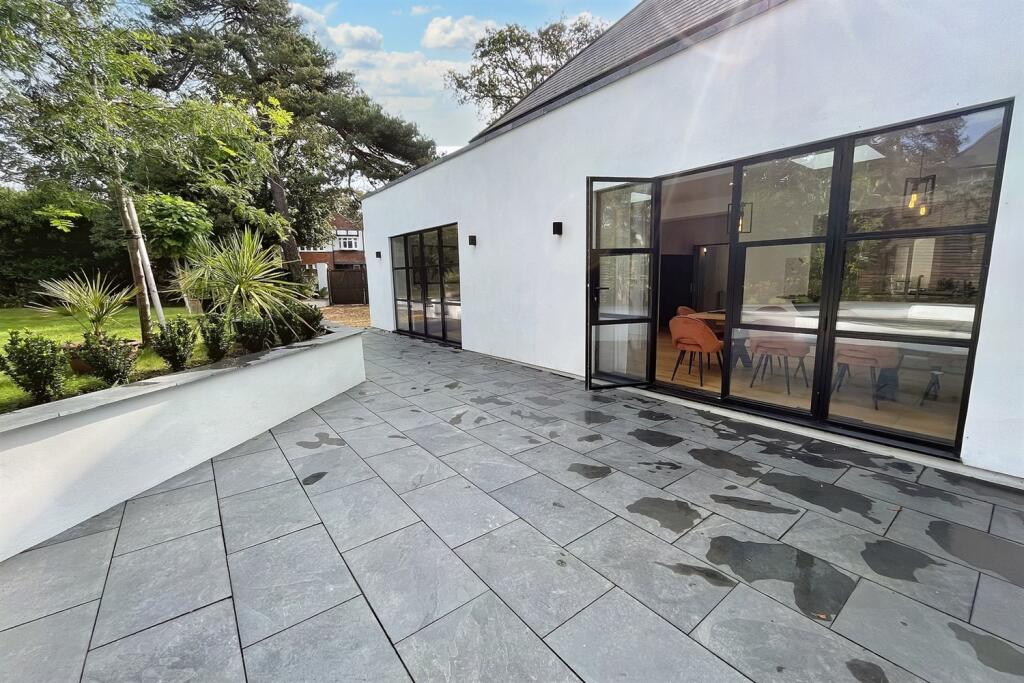 Additional image 32 of Portman Estate