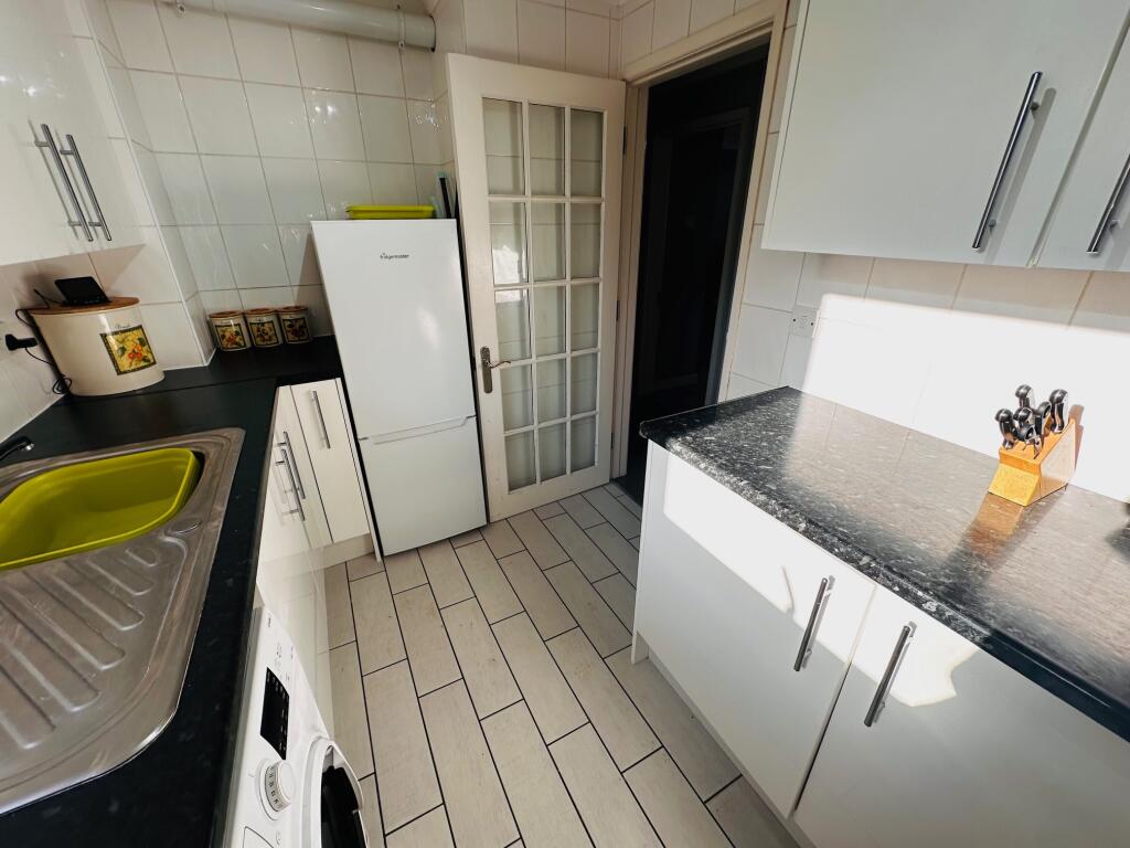 Additional image 3 of Richmond Park Road, BOURNEMOUTH