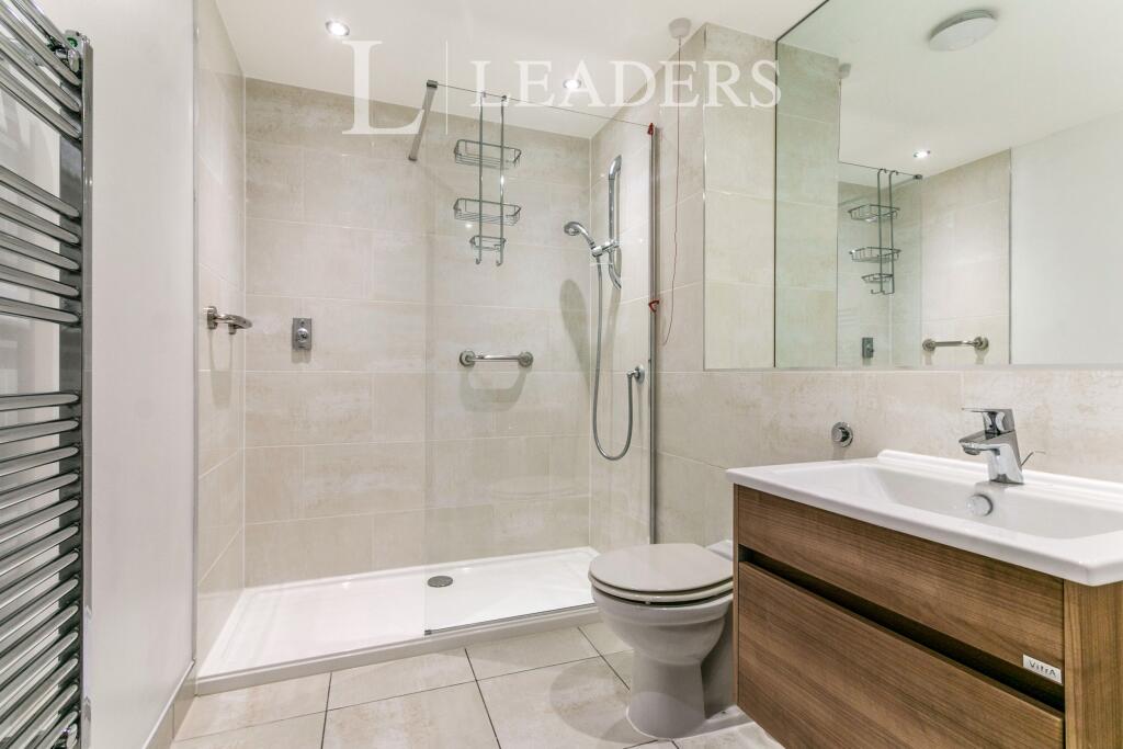 Additional image 8 of Tuckton