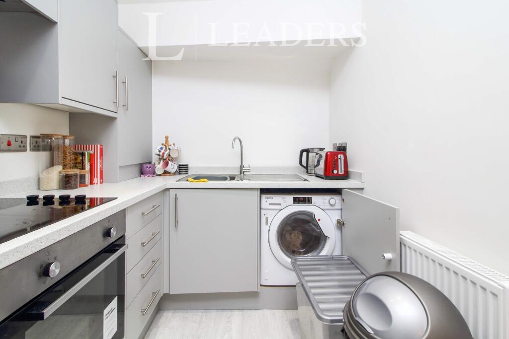 Additional image 9 of High Street, Bromsgrove, B61