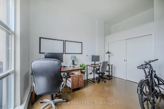 Additional image 15 of 410 King St Unit 609